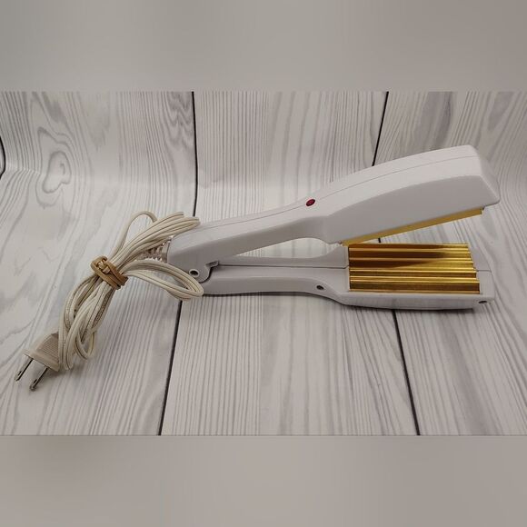 Hot Hair Crimper Coca Cola Beauty Care Y2K - Picture 4 of 5